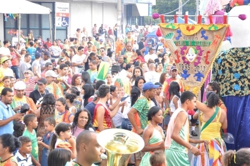 FEIJOADA MARCA EM CEILÂNDIA O PRIMEIRO GRITO DE CARNAVAL DE RUA