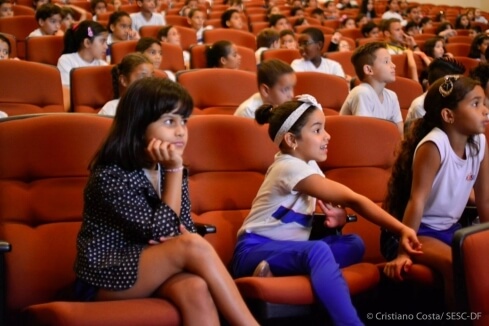 Sarau literário reúne alunos em Ceilândia