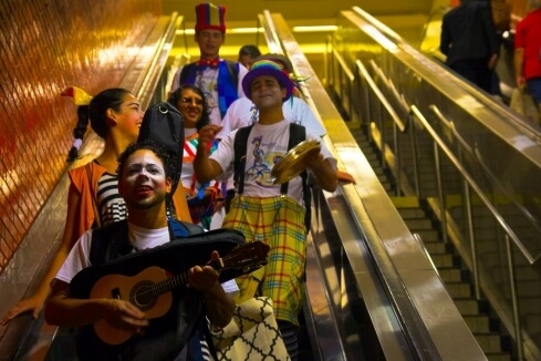 UMA COMPANHIA INTERNACIONAL DE TEATRO DE CEILÂNDIA