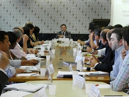 Chefe da Casa Civil reúne administradores e deu recado